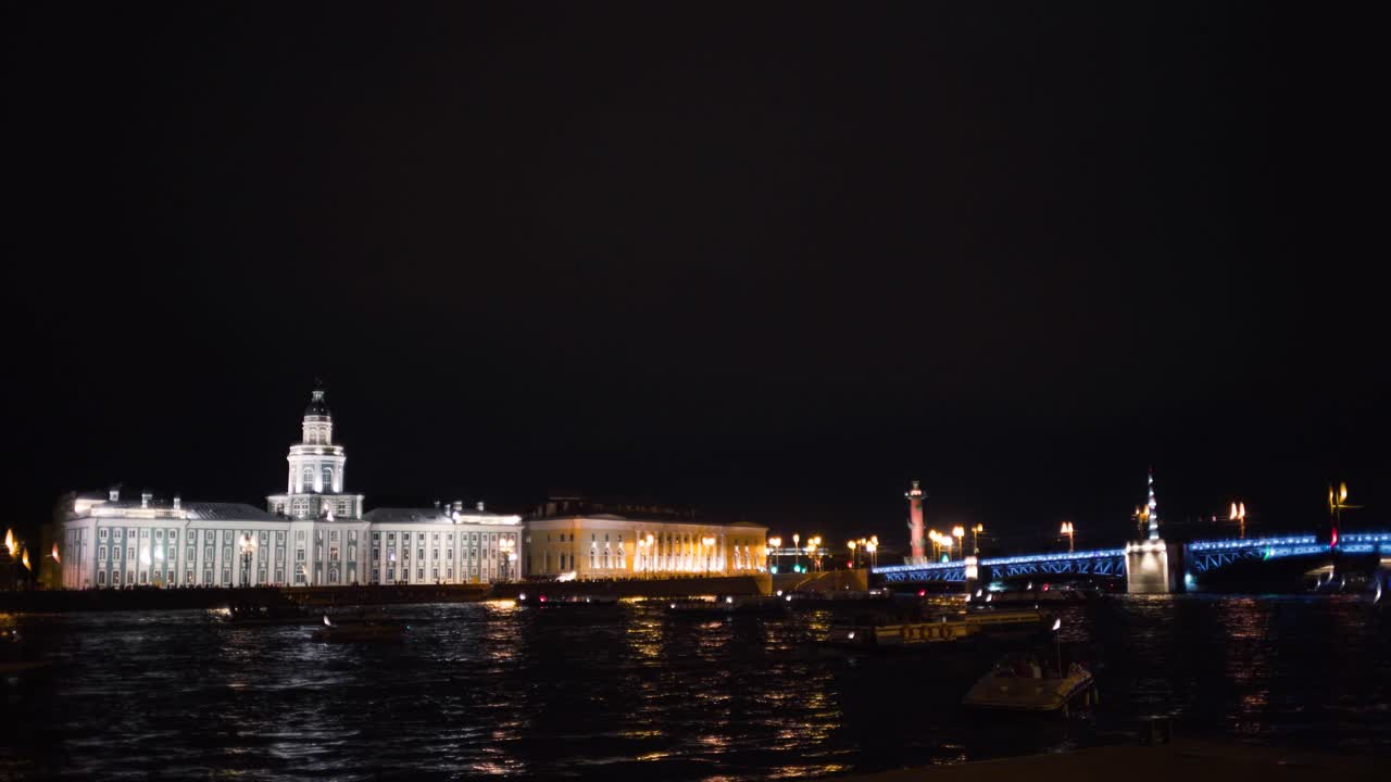 ночной вид санкт-петербурга, россия