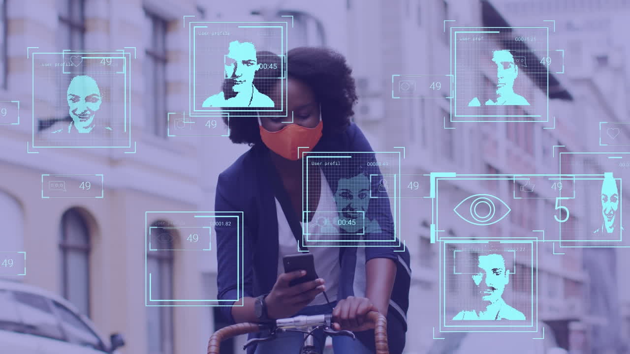 animación de personas iconas sobre mujer de negocios afroamericana usando teléfono inteligente