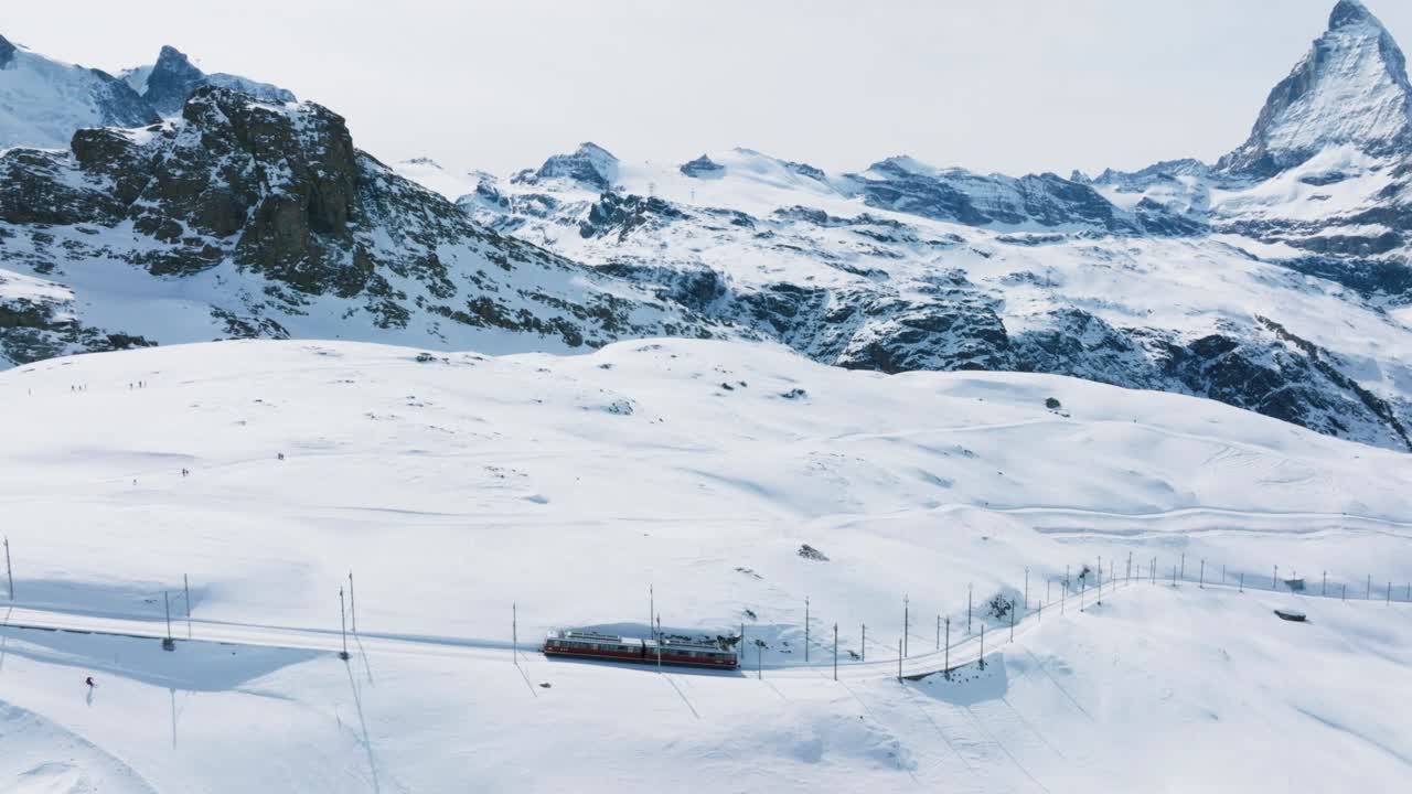 스위스 아름다움, 고르너그라트 기차역으로 가는 랙 철도, 숨막히는 매터호른, 제르마트