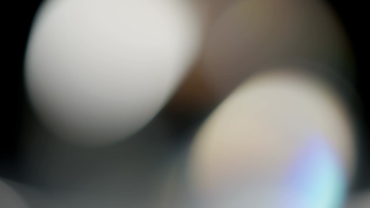 Light Leaks 4K footage. Lens glow flare bokeh overlays, burn flame background. Flash rays effect