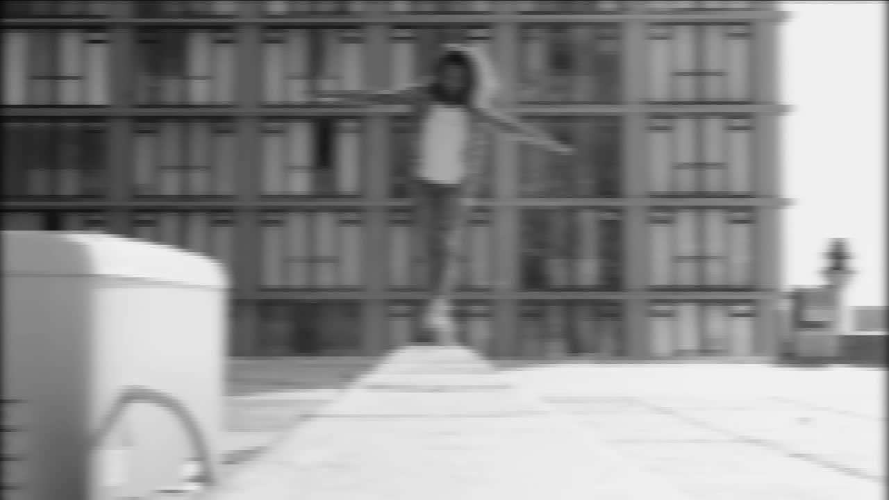 Images of people in urban settings