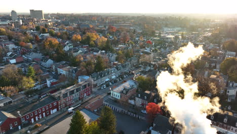nube de humo y vapor se cierne sobre la ciudad