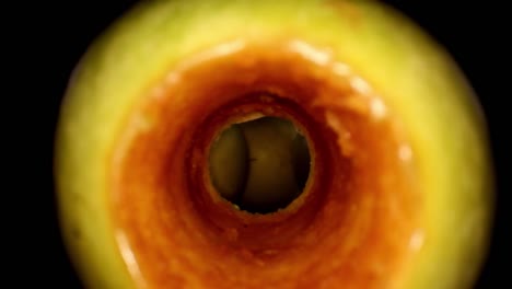 comenzando completamente fuera de una manzana aislada - luego empujando hacia el interior del núcleo