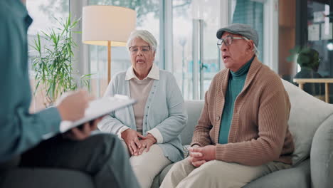 elderly couple in therapy session