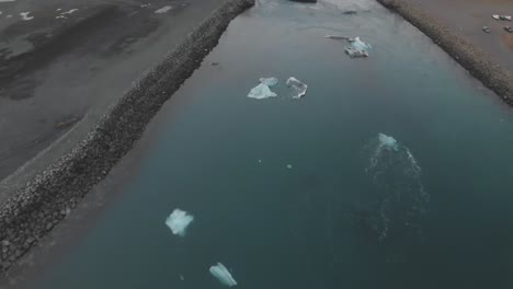 this is an aerial 4k recording of iceland, more exactly it is diamond beach