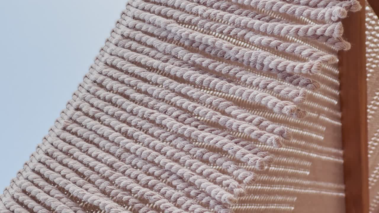 그리스 할키디키 반도의 청정 파란 발 해변