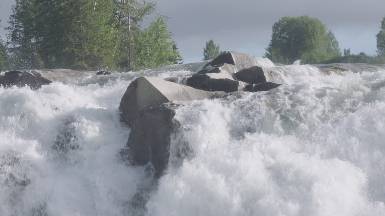 노르웨이 폭포 4k 04