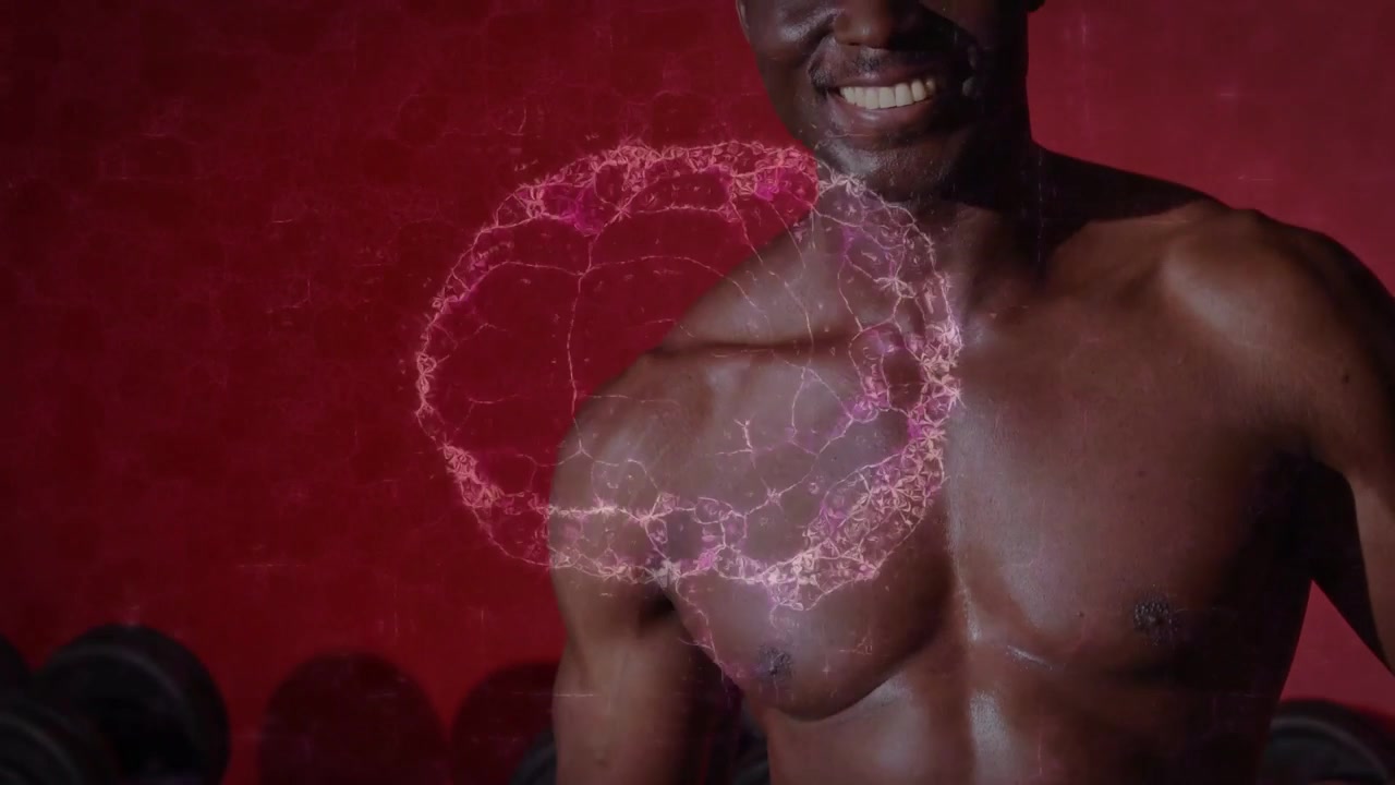 Uomo che preleva polvere di integratore per l'allenamento in palestra, con una grafica di un cervello pulsante che si sovrappone a petto e viso