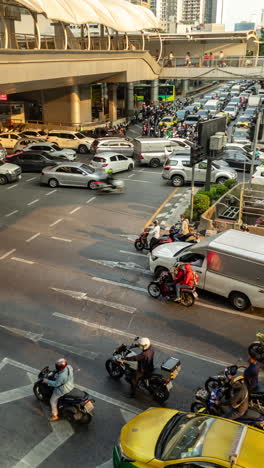 timelapse of rush hour traffic in central bangkok in vertical