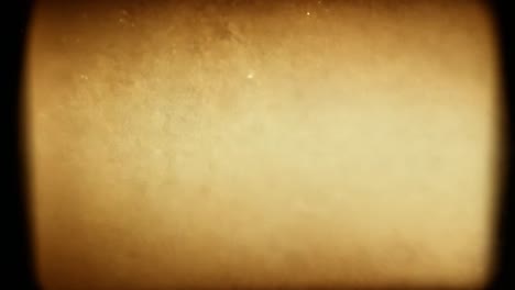 la transición de los haces de luz suavemente contra un fondo negro, realzada por partículas de polvo flotantes para un efecto cautivador