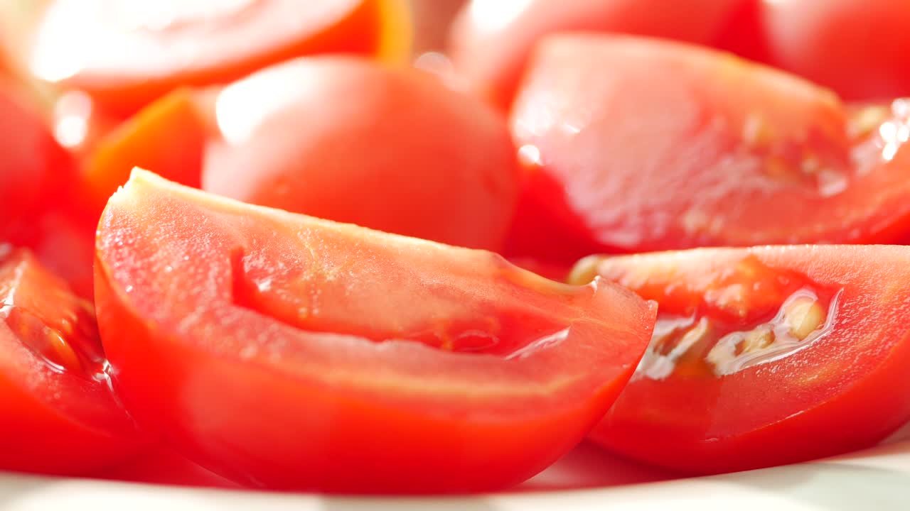 Close-up of Freshly Sliced Tomatoes