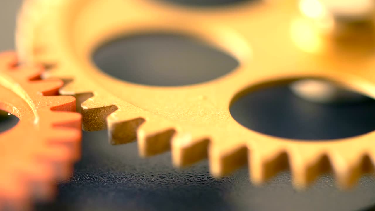 las ruedas mecánicas girando: ideas, futuro, innovación - de cerca