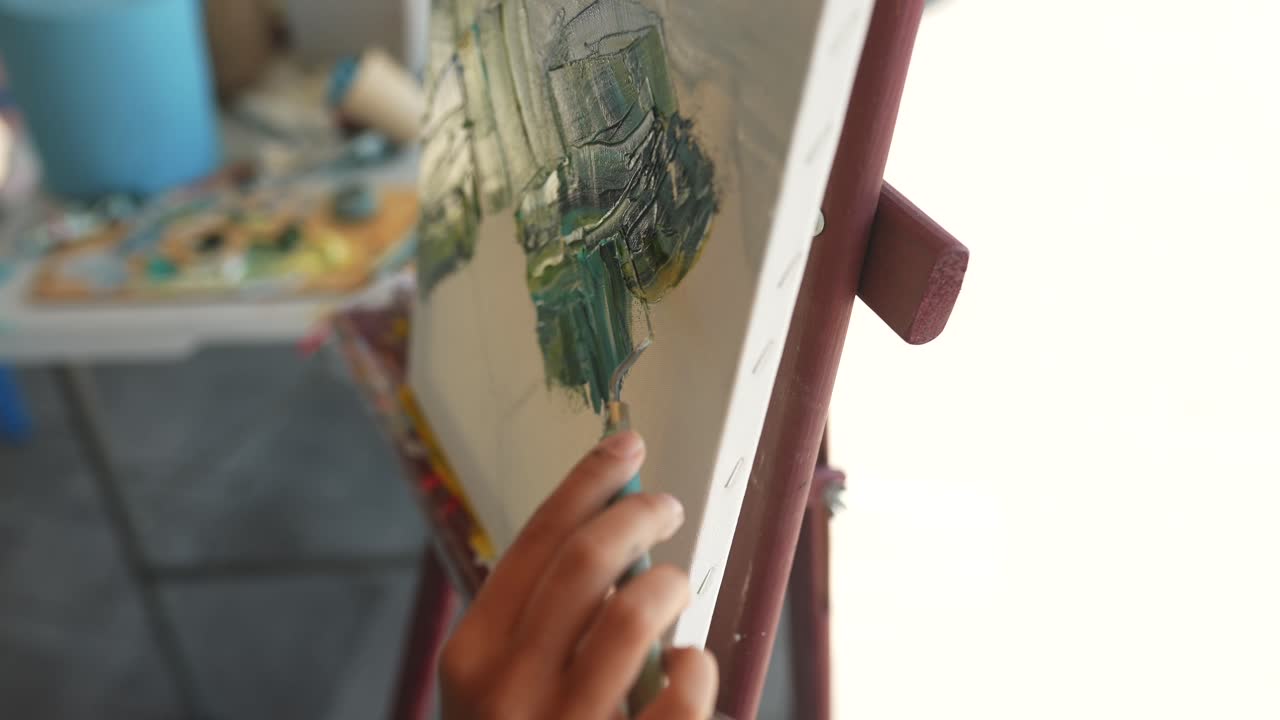 pintor de paisajes abstractos