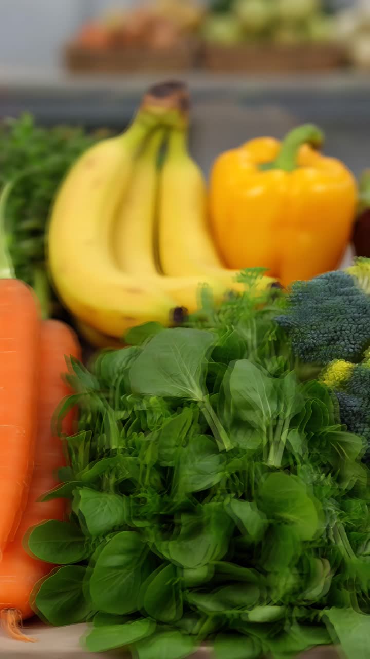 Fresh Organic Fruits and Vegetables 4K