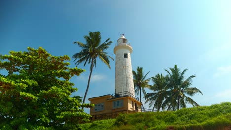 lighthouse in sri lanka