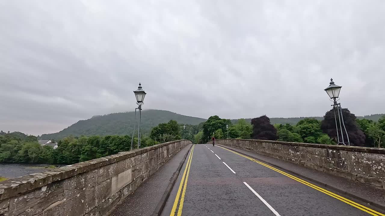 A scenic drive over Dunkeld Bridge