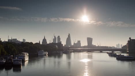 gherkin morning 4k 04