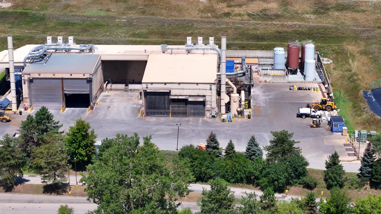 Wayne Disposal hazardous waste landfill handling industrial materials in Belleville, MI - it was going to take nuclear waste from WWII Manhattan project
