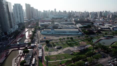 guajará bay, waterfront facilities, long-roofed warehouses, shipping canal