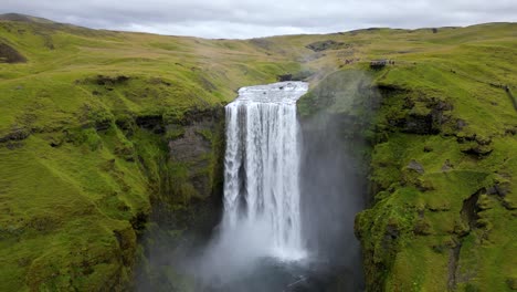 skógafoss is one of the biggest waterfalls in iceland