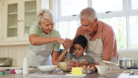 Großeltern,-Lieben-Und-Bringen-Kindern-Das-Kochen-Bei