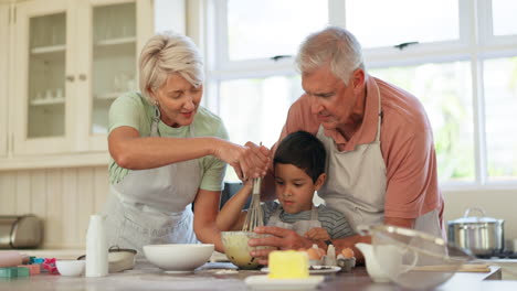 Abuelos,-Amor-Y-Enseñanza-De-Cocina-Infantil.