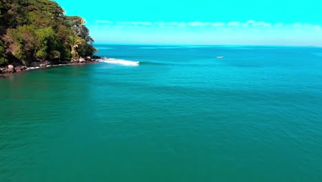 Stunning-Crystal-Clear-Sea-on-Tropical-Coastline