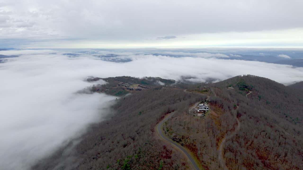 노스캐롤라이나주, 분 근처 블루 릿지 마운틴 클럽의 고급 주택