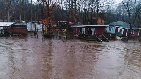 Desastre-Natural-Inundación-Huracán-Daños-Por-Agua-Río-Dron