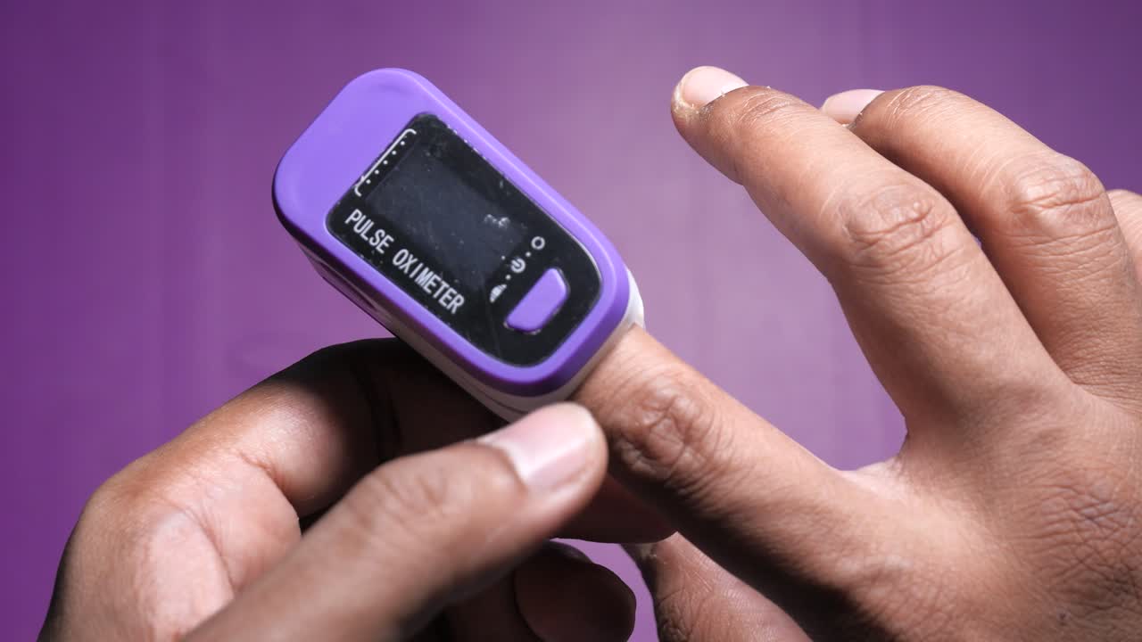 손가락에 스 옥시미터