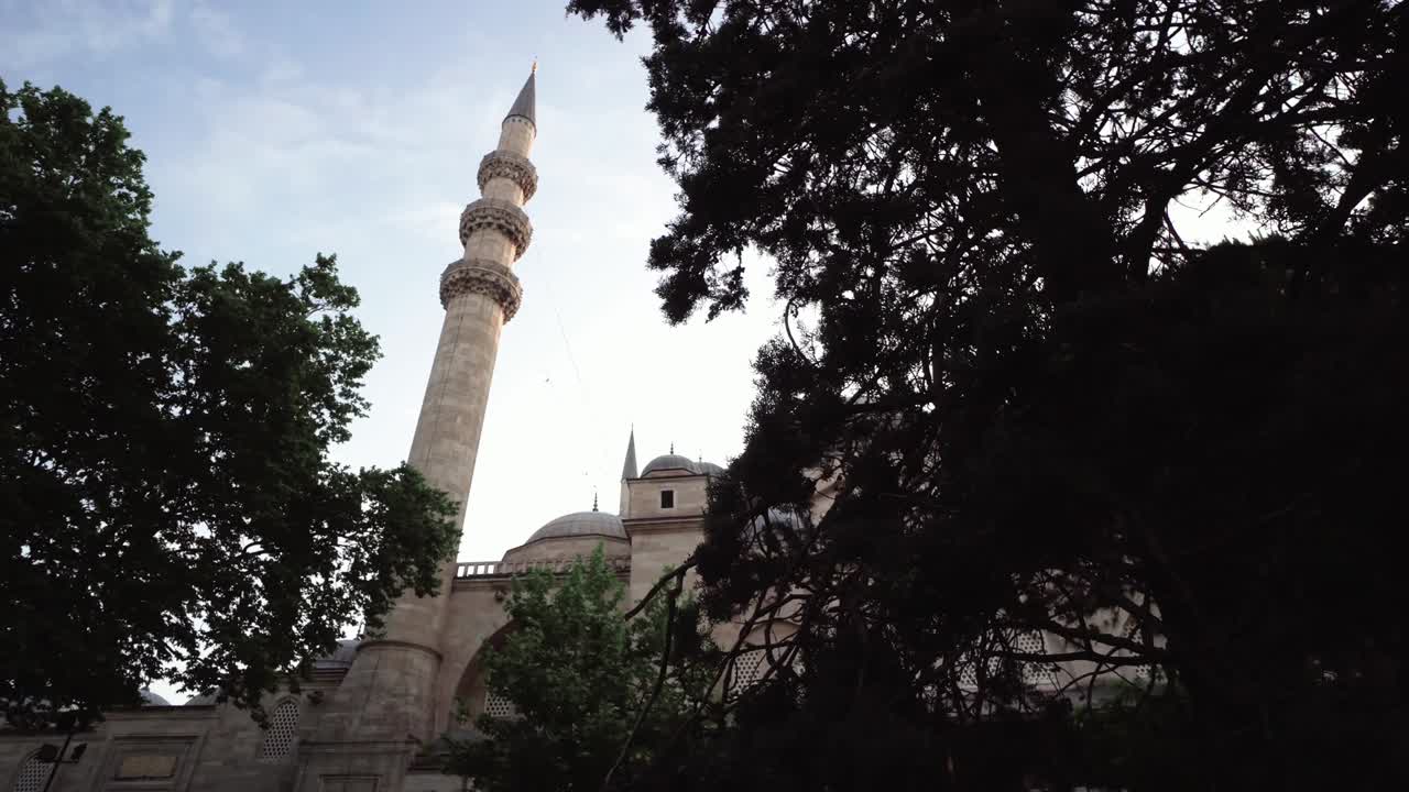 estambul, la mezquita de suleymaniye el mayor monumento de la cultura otomana.