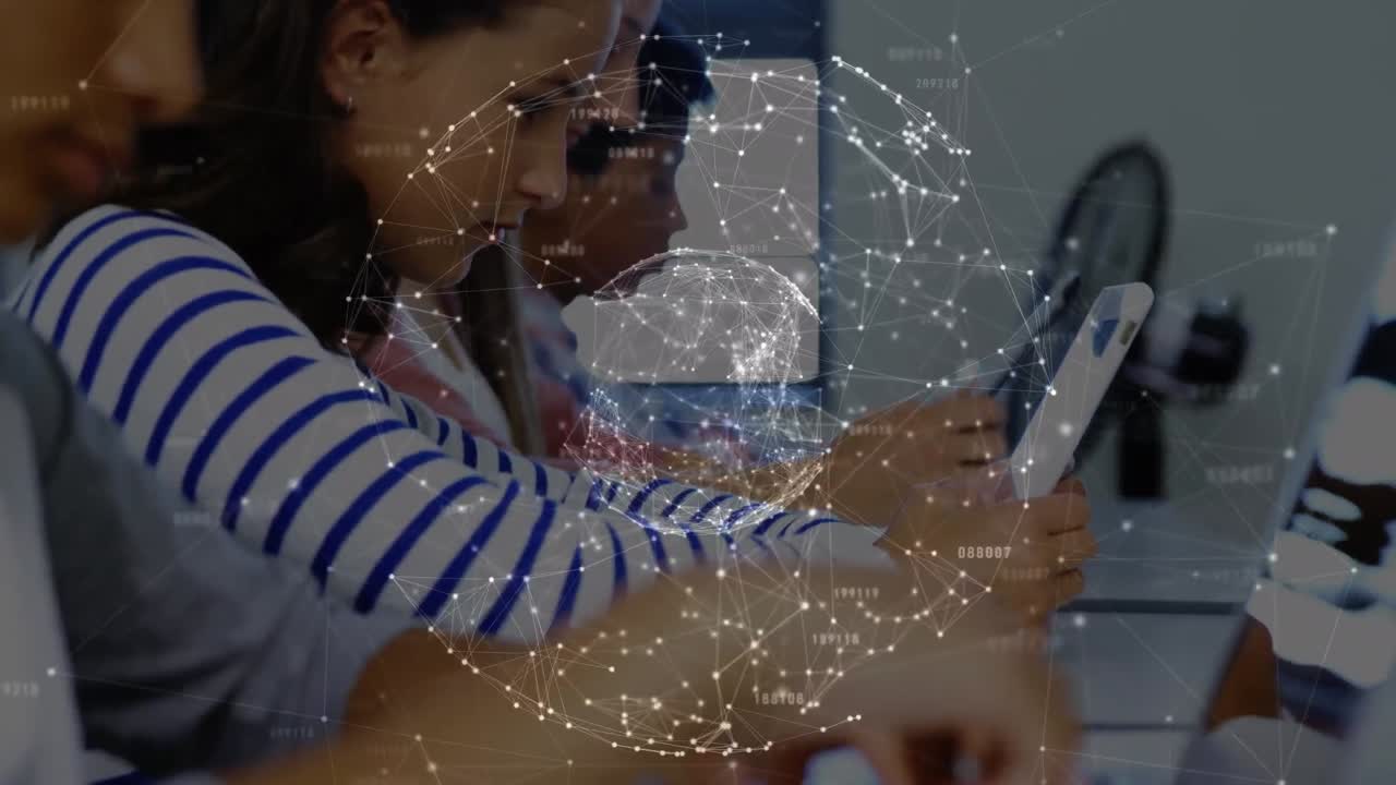 animación de la red de conexiones y el mundo sobre un grupo diverso de alumnos que utilizan la tecnología