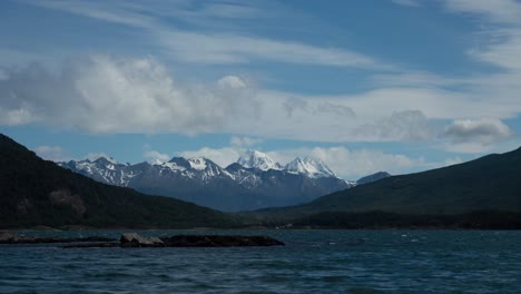 Bergseen-Des-Nationalparks-Feuerland-In-Ushuaia,-Feuerland,-Argentinien