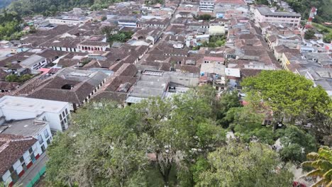 Ciudad-De-Salamina,-Caldas,-Colombia