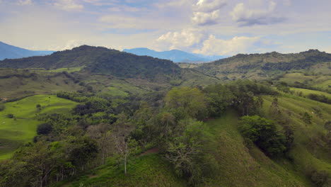 Maravillosos-Rios-Y-Paisajes-De-Colombia-8