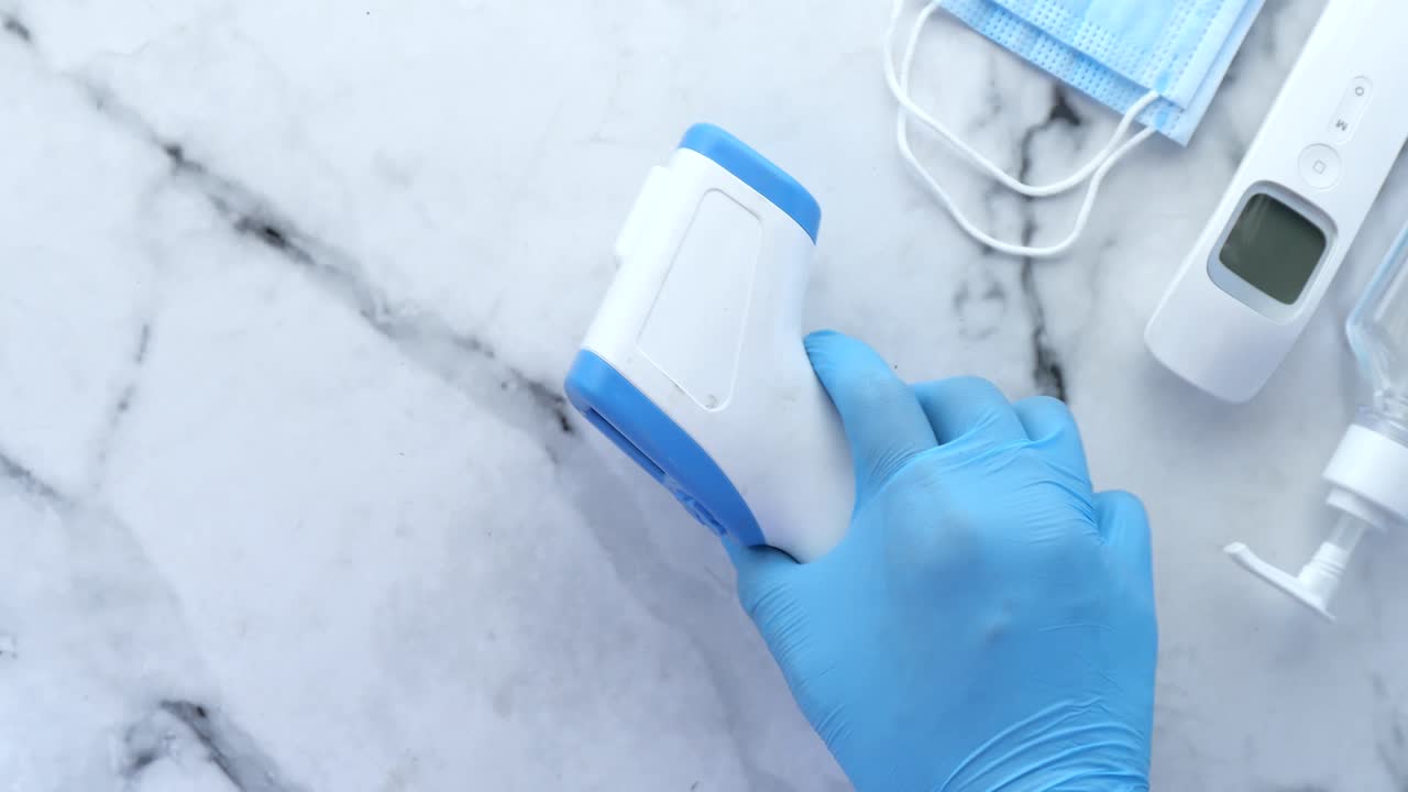 suministros médicos y equipo de protección