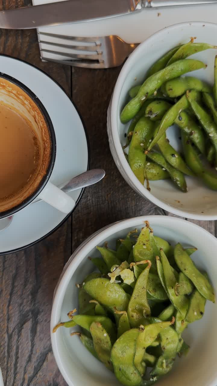 레스토랑 아침식사 및 점심