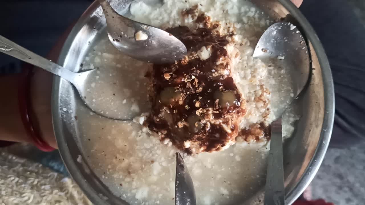 india desh, cuajado de dahi bhalla,