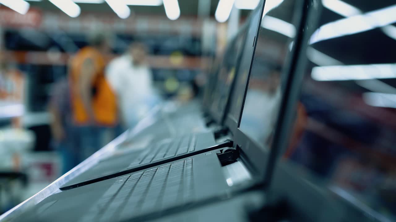 슈퍼마켓 1 에 있는 전자 부서