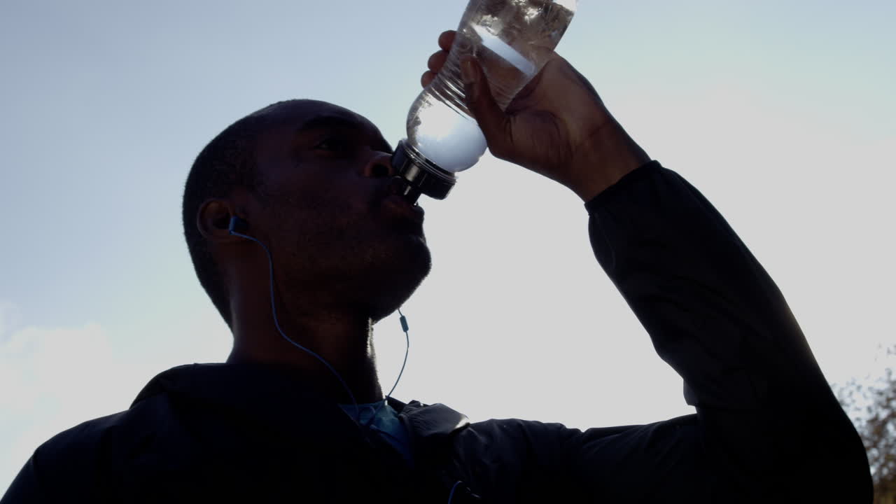 물 휴식은 항상 필요합니다.