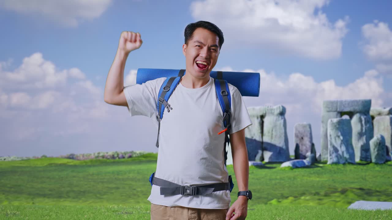 Happy Traveler at Stonehenge