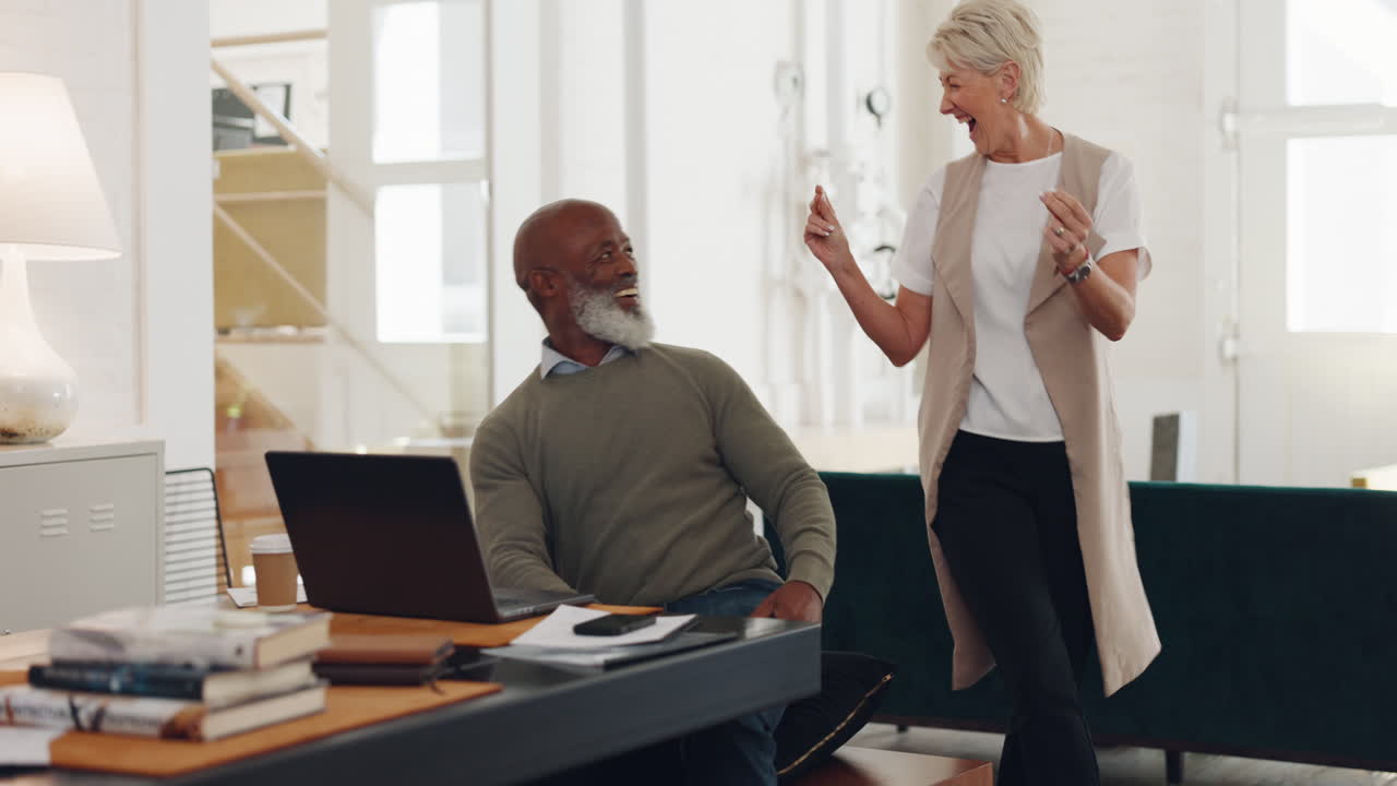 Dance, winning and business people in startup
