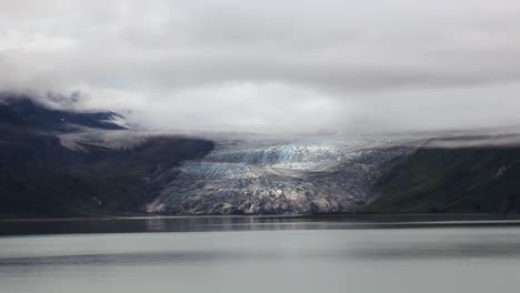 parque nacional de la bahía de los glaciares alaska