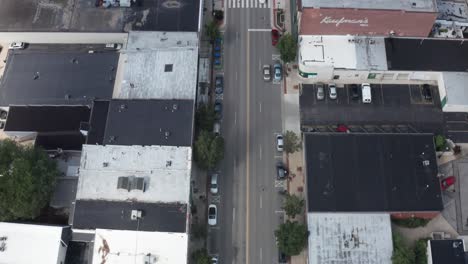 Bowling-Green,-Video-De-Drones-En-El-Centro-De-Ohio-Sobre-Edificios