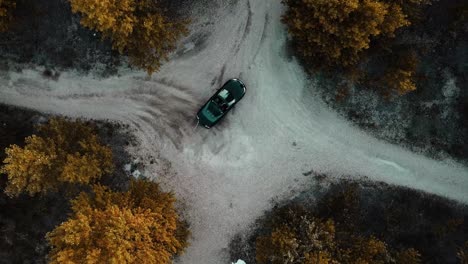 topdown shooting getaway criminal car chase drift