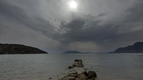 Schöner-Strand-Und-Küste-Griechenlands