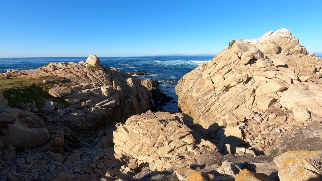 아름다운 겨울 오후 캘리포니아 17마일 드라이브 해안선 - 스틸 샷 4k