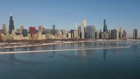 Aerial-View-of-Chicago-Skyline-in-Winter