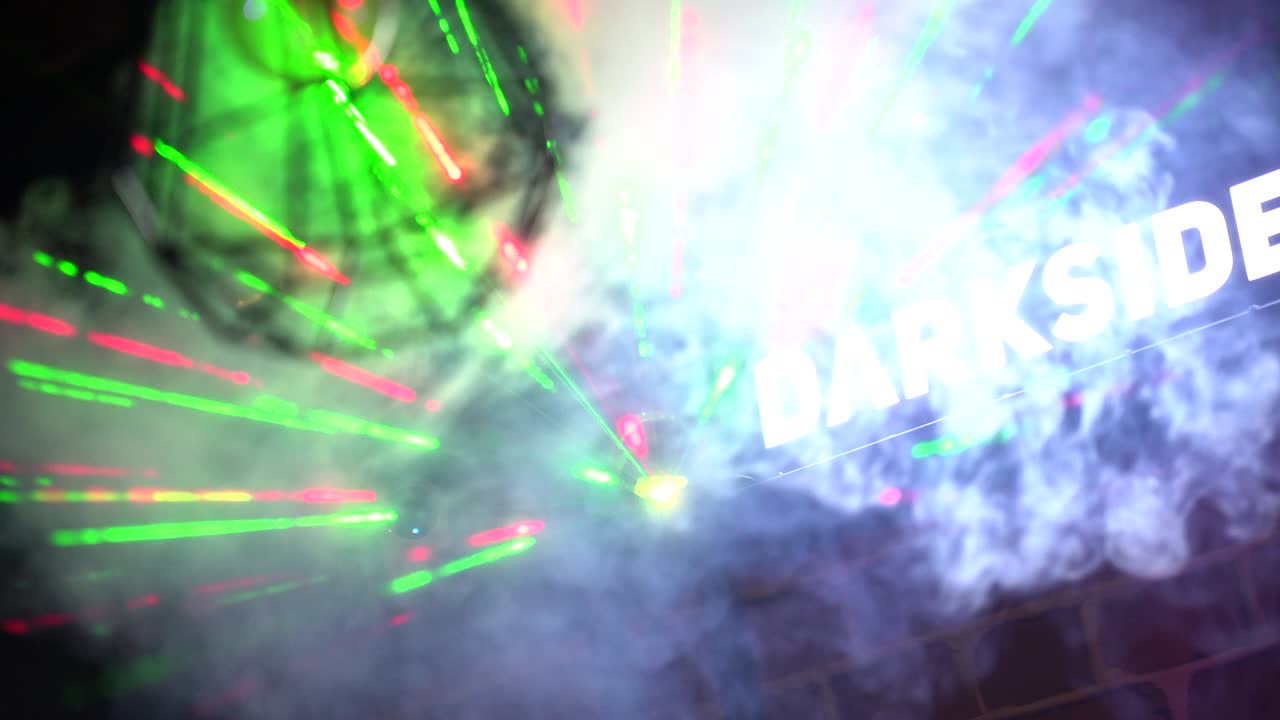 equipo de iluminación. imágenes. proyector láser y humo de narguile. vida nocturna, fiestas y fondo relajante