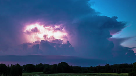 Timelapse-of-lightning-streak-from-a-thunderstorm-cloud-striking-in-the-evening,-Lightning-strike-thunderstorm-flash-over-the-sunset-sky